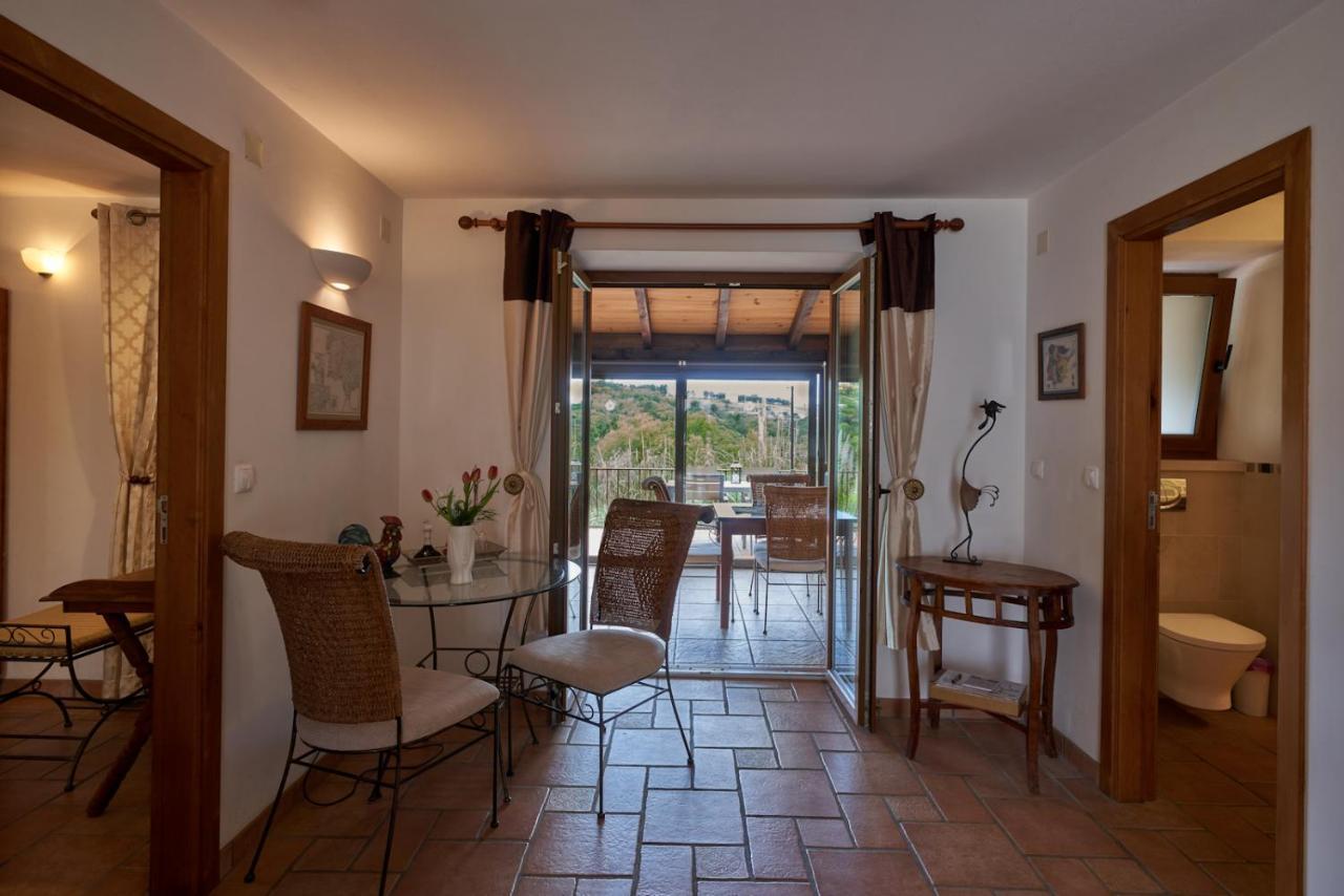 Quinta Do Bom Vento Guest House โอบิดอส ภายนอก รูปภาพ